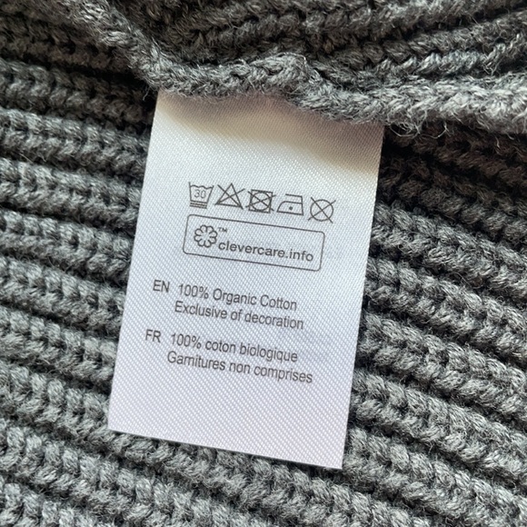 Tentree - Highline Cotton V-neck sweater - Medium - Picture 6 of 11